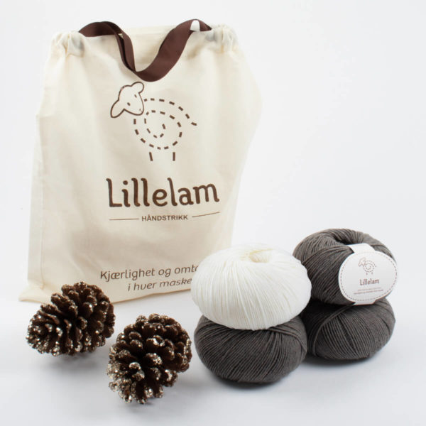 Lillelam_Strikkepakke_ brun Håndstrikkepakke Barn - Lillelam Strikkepakke brun
