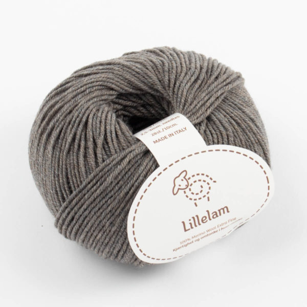 Lillelam_Merinoull_brun Strikkepakke Alme Romper - Lillelam Merinoull brun