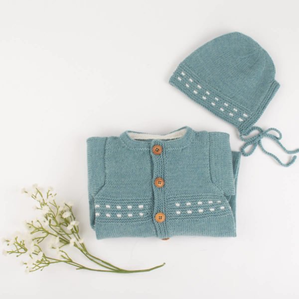 Strikkepakke Classic babylue - Lillelam handstrikk Sparkedress babylue sjogronn 2