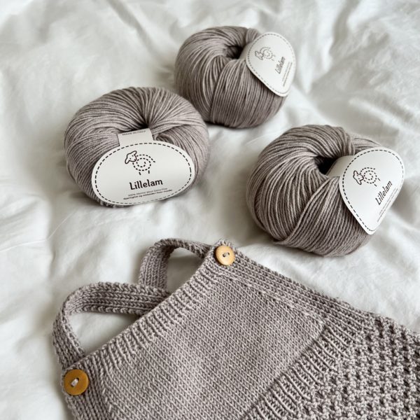 IMG_3826 Strikkepakke Alme Romper - IMG 3826