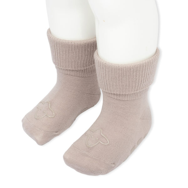 Lillelam_Ullsokk antiskli_beige 3 Ullsokker med antiskli i ull til barn